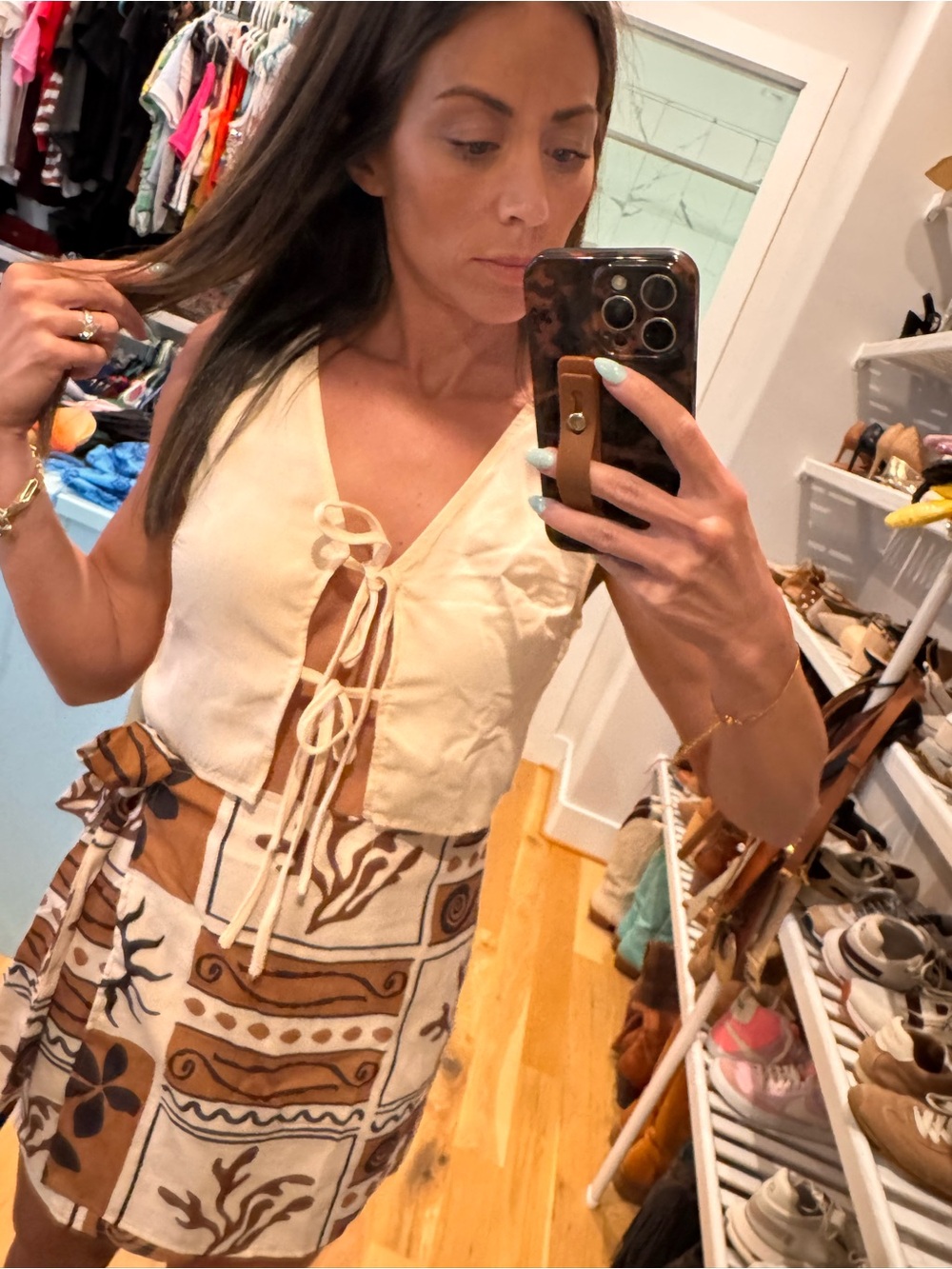 SHEIN Cream Lace-Up Crop Top